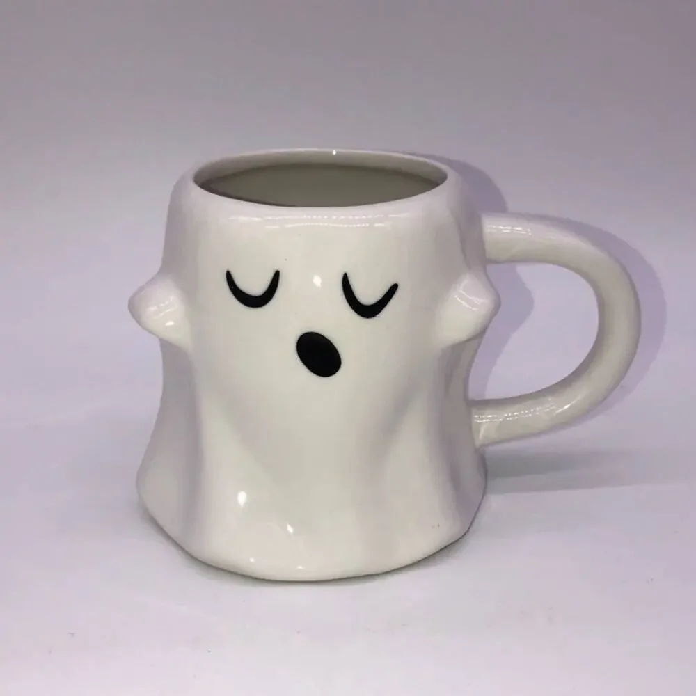 New Target Spritz 2022 Ceramic Sleeping Ghost Mug Eyes Closed Yawn